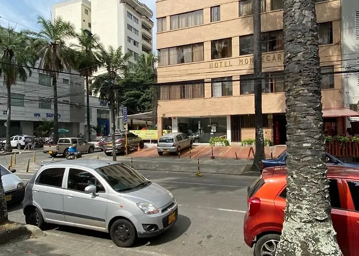 Hotel Montecarlo